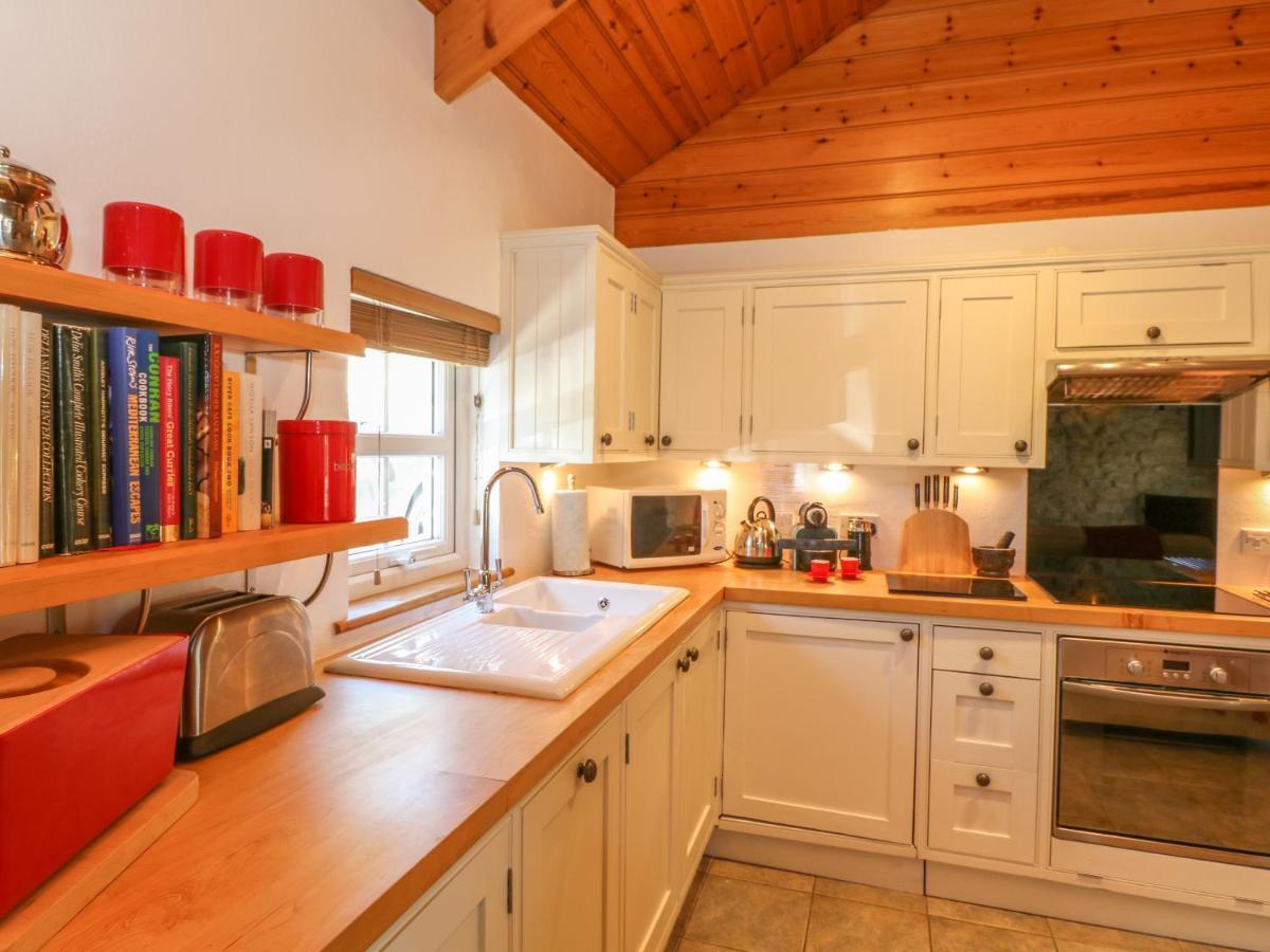Pond Cottage Truro Exterior foto